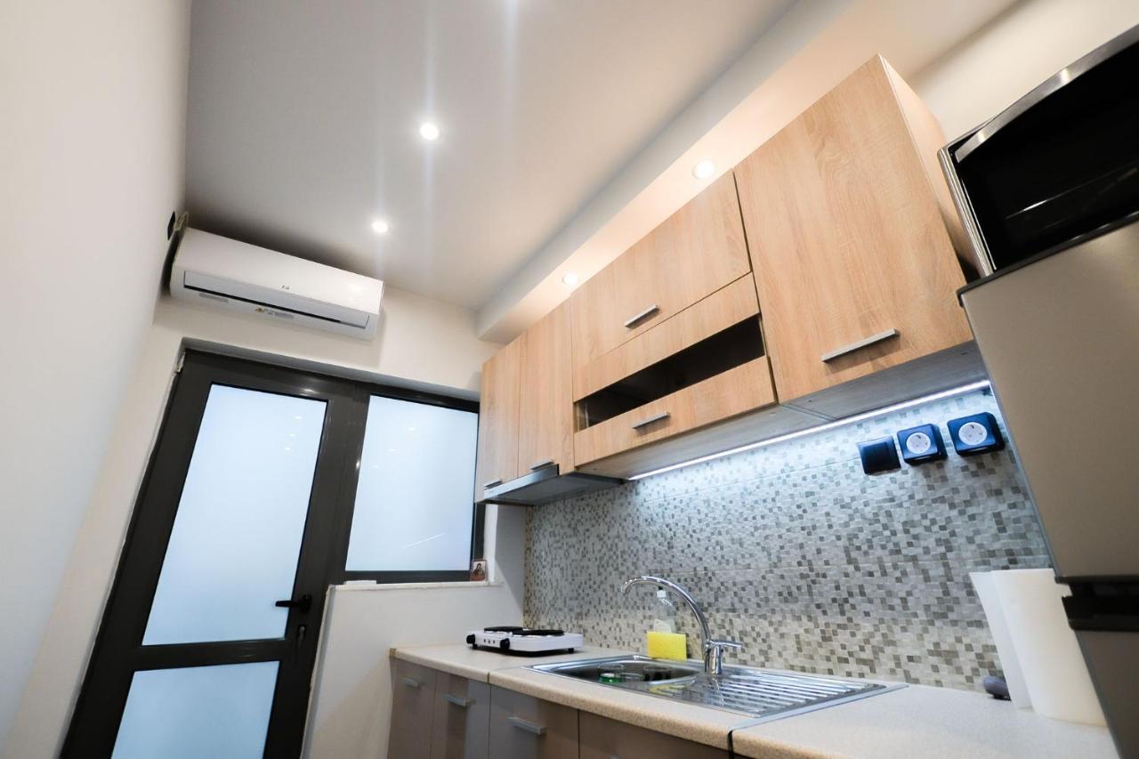 Centro Patras Apartment Екстериор снимка